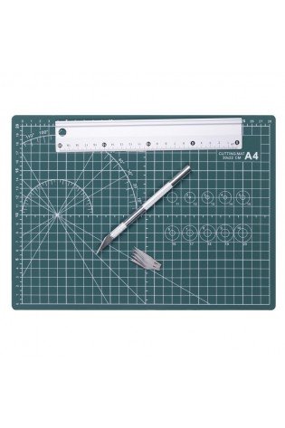 Rinkinys: pjaustymo kilimėlis A4, liniuotė 20cm, peilis su papildomais peiliukais